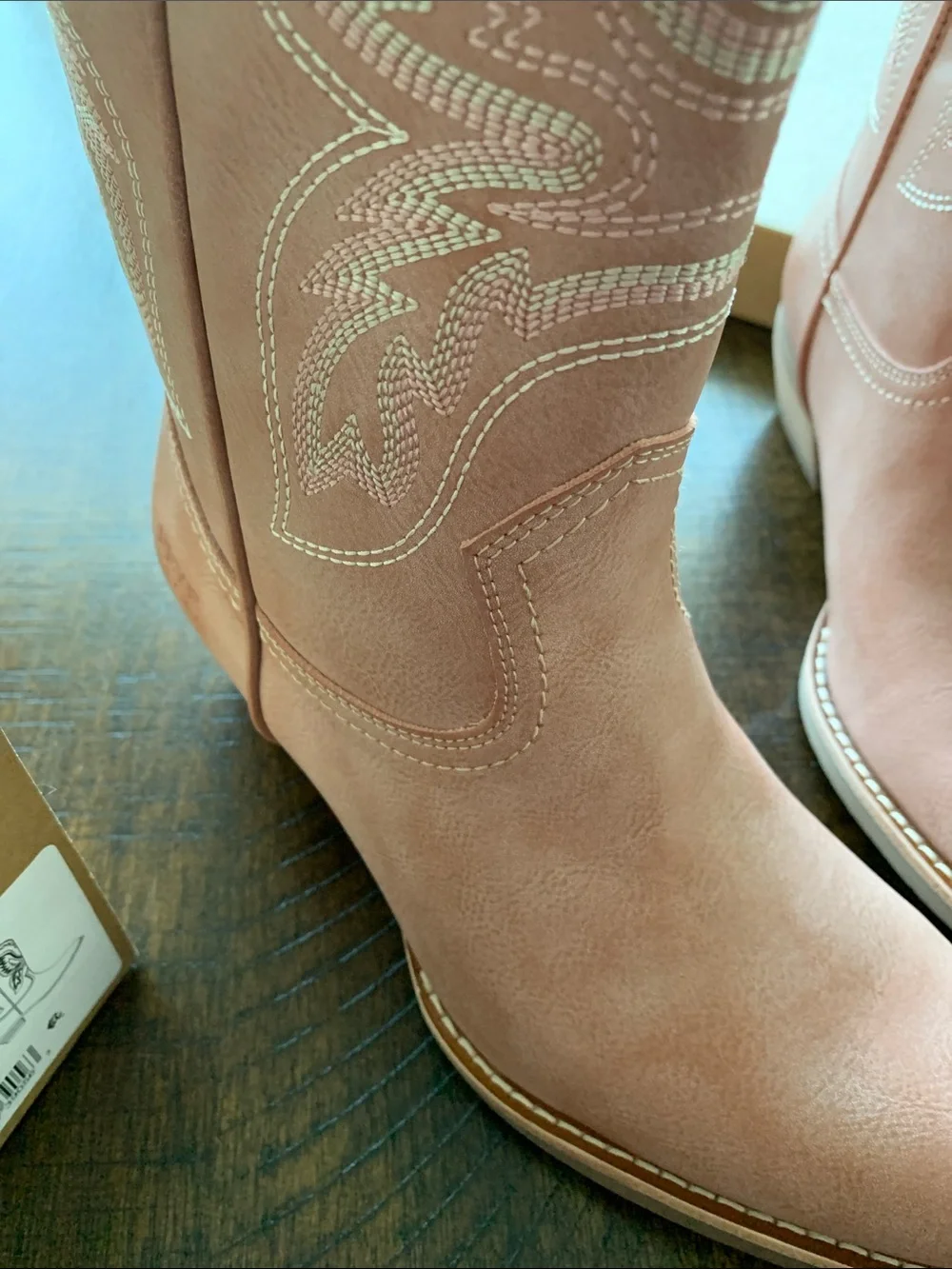 FRYE AND CO. Irlene Short Deco Stitch Dusty PinkLeather Western Ankle Boots